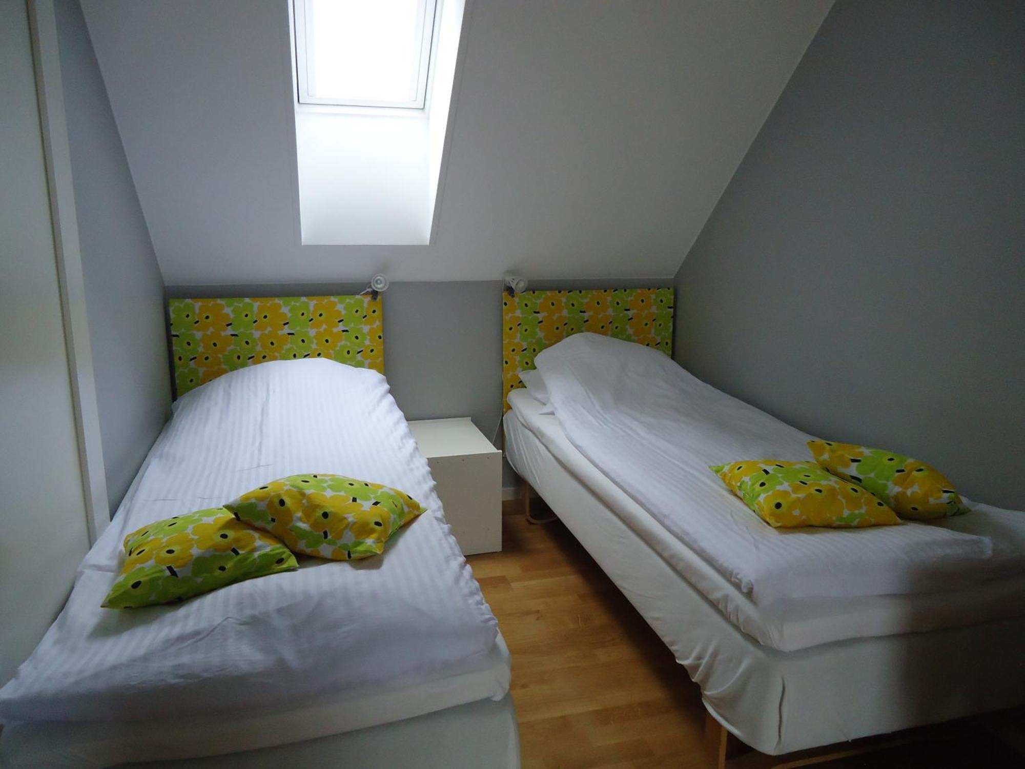 Ljungs Fem Rum Västergarn Chambre photo
