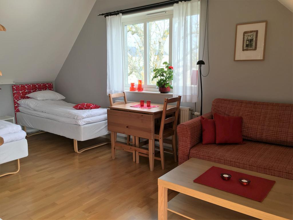 Ljungs Fem Rum Västergarn Extérieur photo