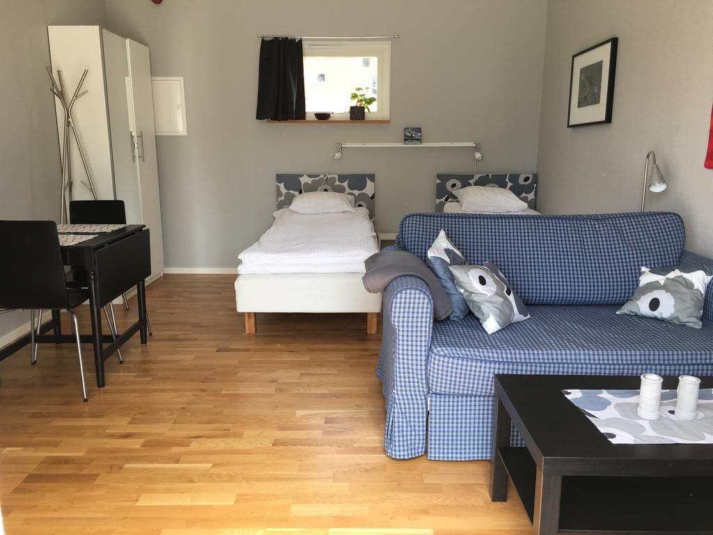 Ljungs Fem Rum Västergarn Extérieur photo