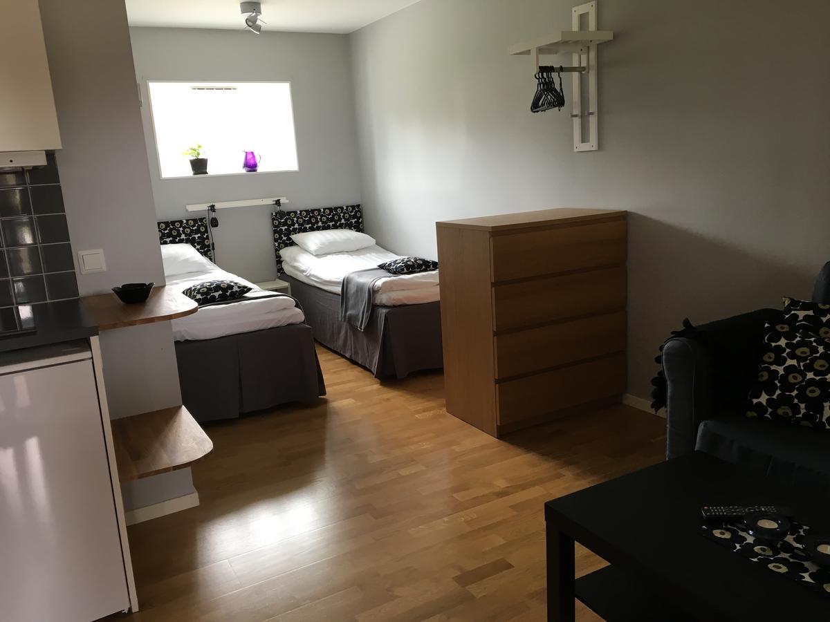 Ljungs Fem Rum Västergarn Extérieur photo